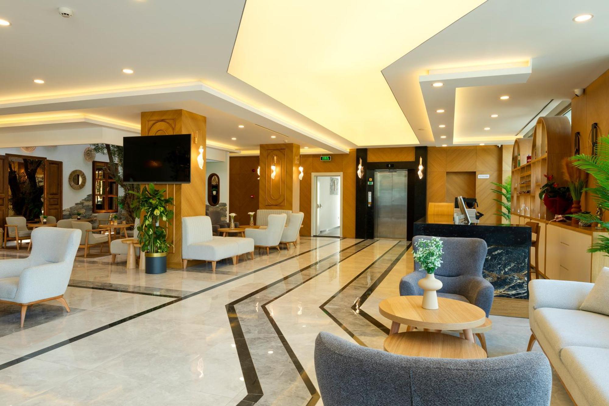 Guelluek Uno Elegance Otel ภายนอก รูปภาพ