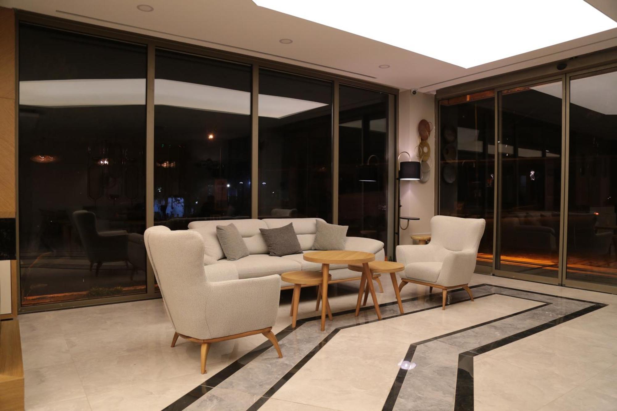 Guelluek Uno Elegance Otel ภายนอก รูปภาพ